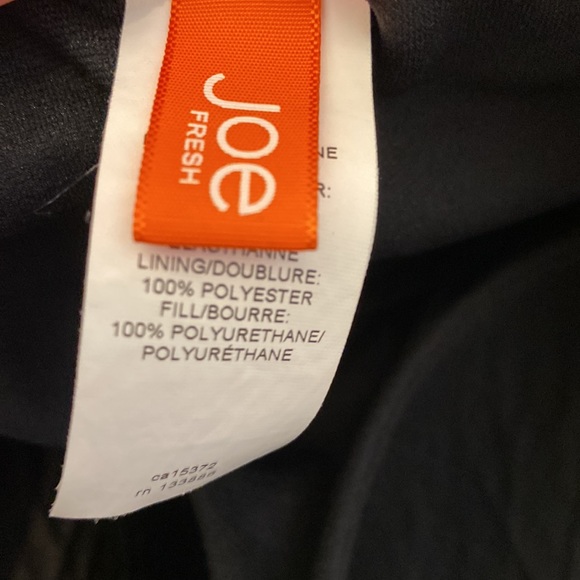 Joe Fresh One Piece Ruffled bathing suit - Picture 4 of 5